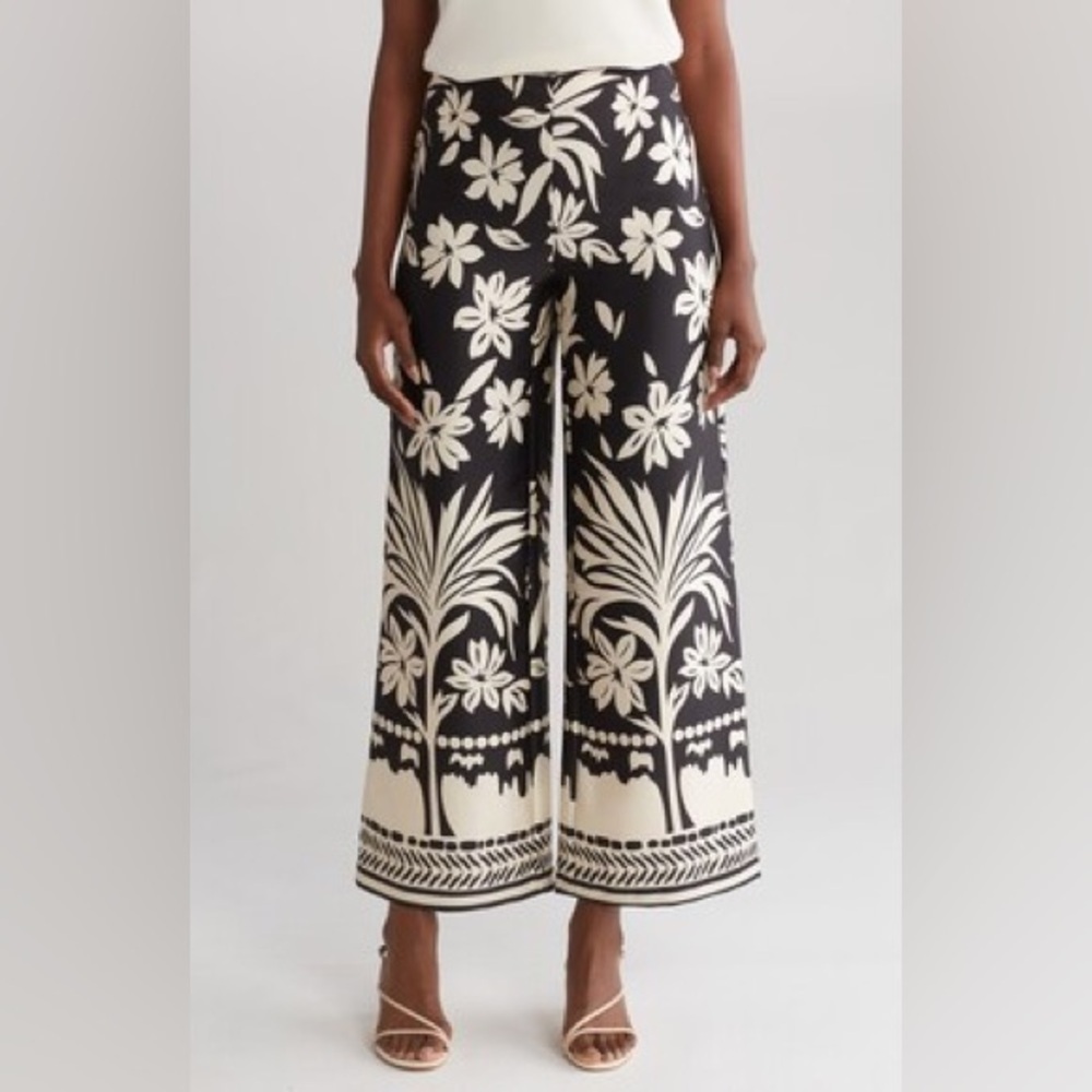 Industry Republic Clothing Wide Leg Flora Pants Womens in size 4.  NWT